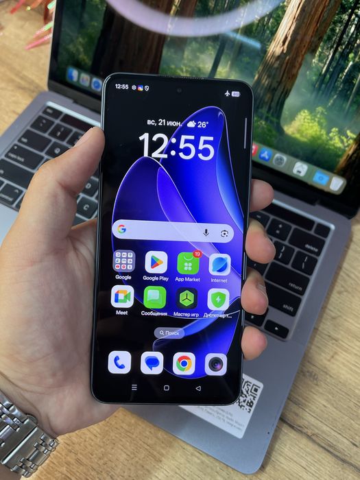 Телефон Oppo Reno 13F