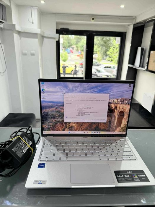 Laptop Acer Swift 3 SF314-71​ i7-12650H 16GB 1TB SSD OLED