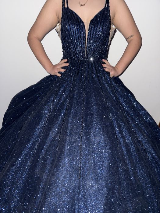 Булченска рокля елагантно