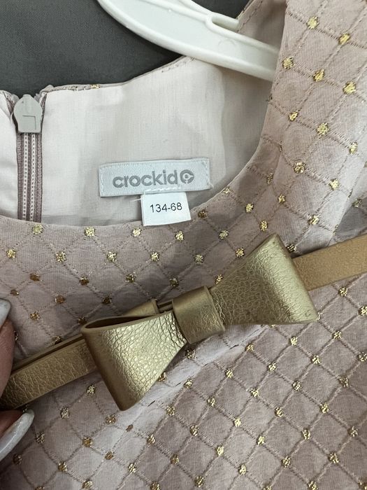 Много платьев на девочку