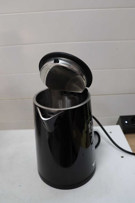 Tefal Smart'n Light 1L кана с избор на температура и функция за поддържане на топлината, цифрова кана с LED дисплей, бързо загряване,  1 ЛИТЪР
