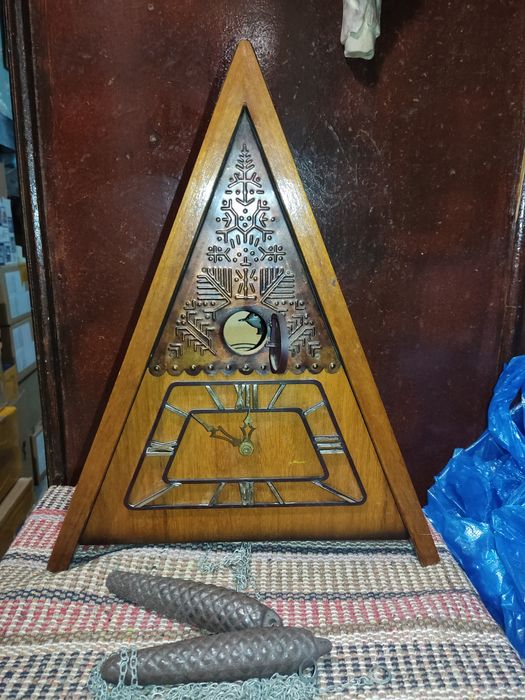 Настенные часы с кукушкой СССР