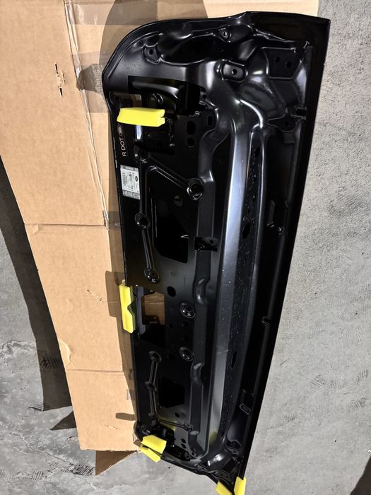 Крышка багажника RANGE ROVER