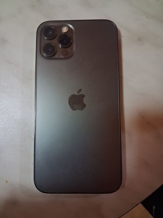 Iphone 12 Pro - 100%  батерия (128GB)