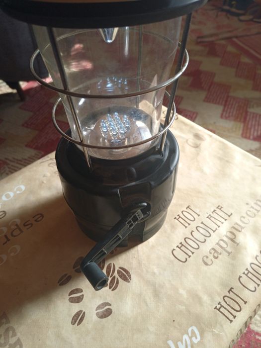 Felinar cu leduri pentru camping