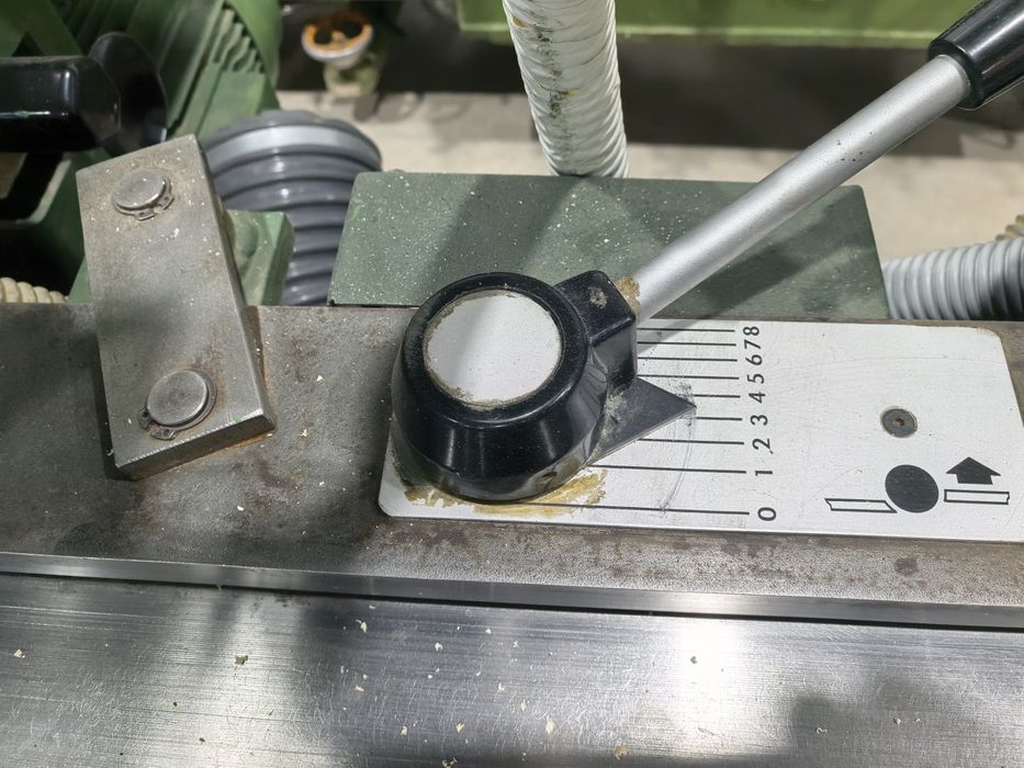 Четеристранката с 4 180/120 мм като нова