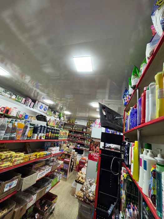 Dokon sotiladi tayor yurp turgan joy