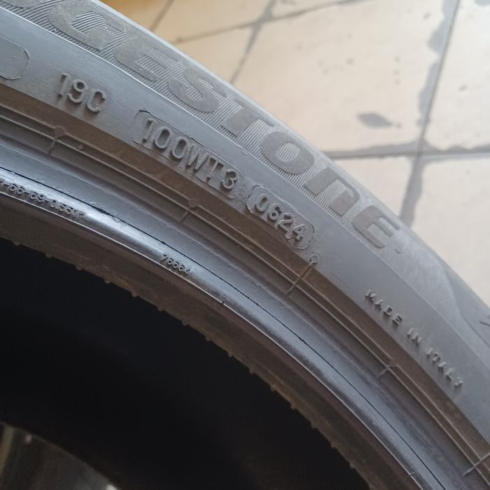 205 55 16 Bridgestone 2бр летни дот 24
