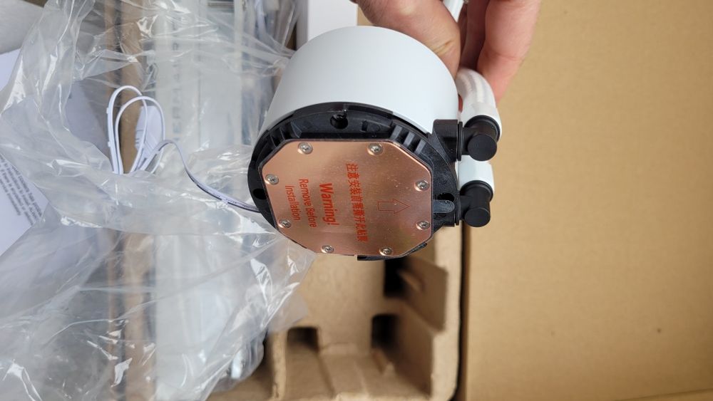 Cooler pe apa Thermalright Frozen Notte 360