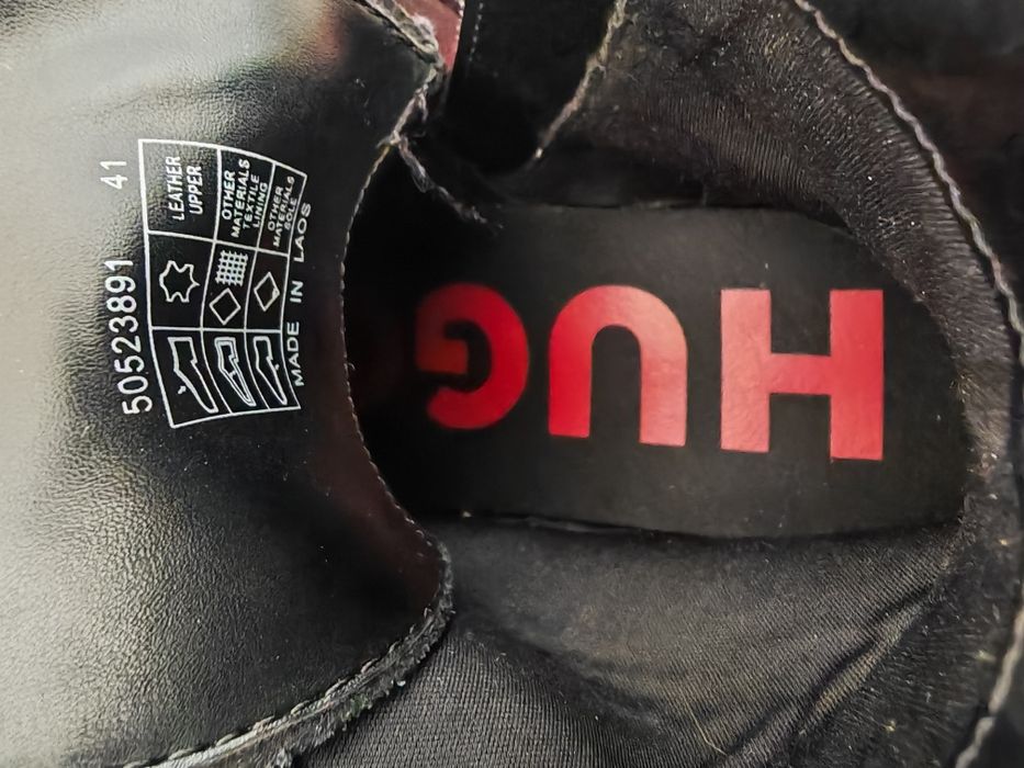 Hugo -мъжки боти