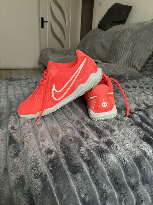 Nike tiempo academy