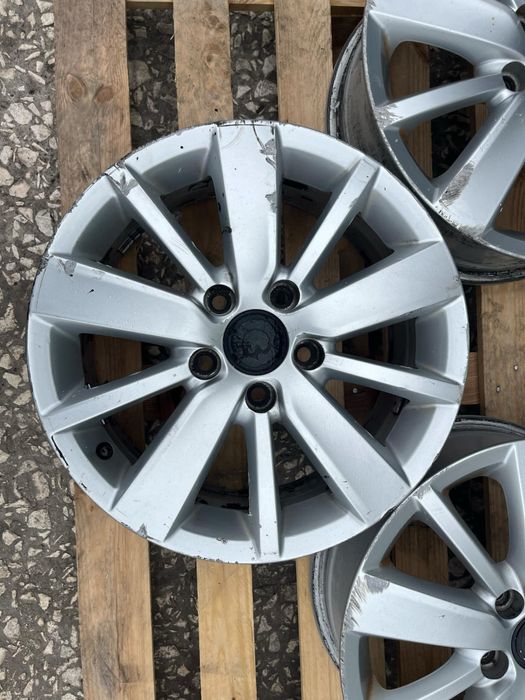 3 броя джанти оригинални за Vw 6.5j 16'' et50 5k0601025s на бройка