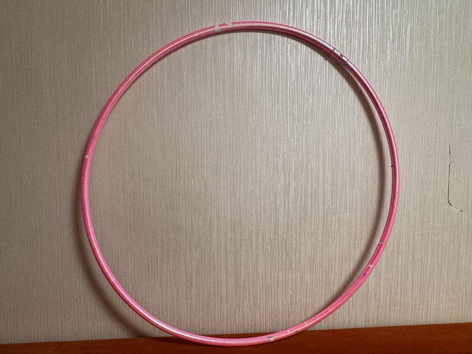 Продаю гимнастический обруч