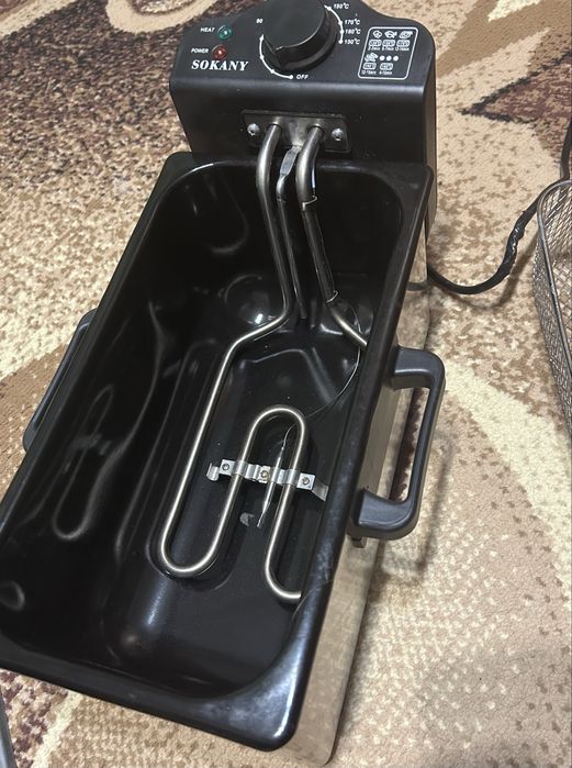 Продам фритюрницу SOKANY WJ-800 3л