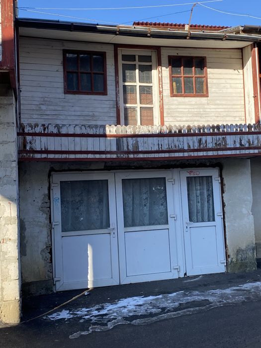 VAND Garaj + loc de garaj - Ultracentral  FALTICENI