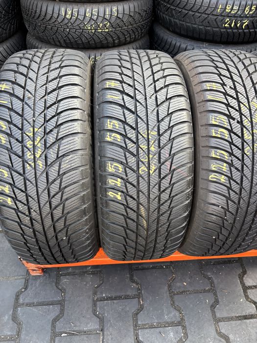 Anvelope Iarna 225/55/17 Bridgestone Blizzak LM001 225 55 17 R17