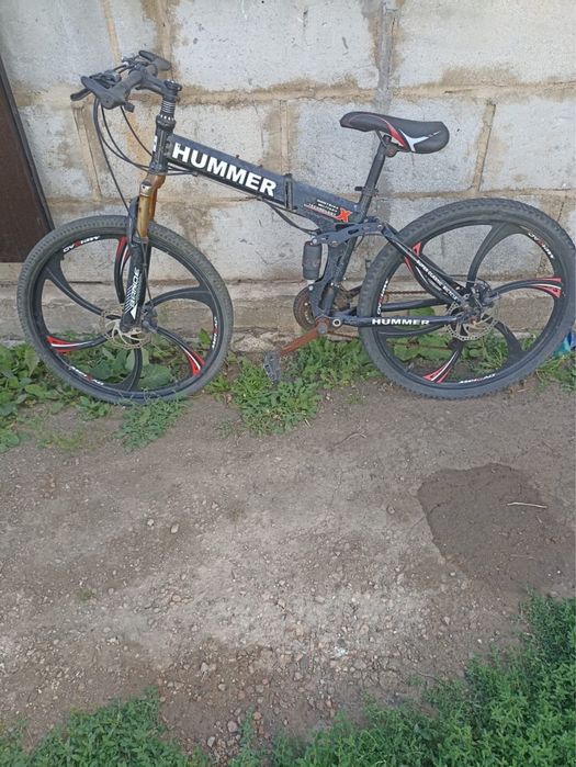 Продам велики черный велик 35000 тысяч зеленый 25000 тысяч