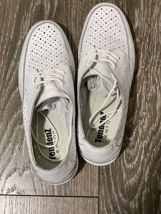 Естествена кожа обувки Тенденз