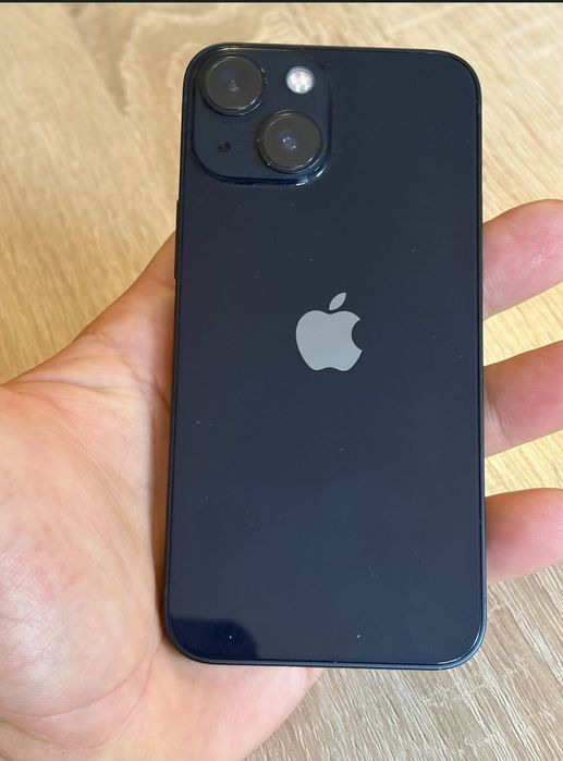 Iphon 13   baterie 86% impecabil