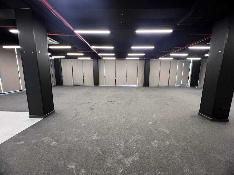 Современный офис 670 м² с ремонтом на Новомосковской, бизнес-центр(55)