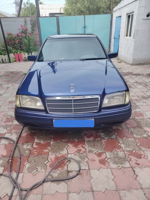 Продам Мерседес С 180