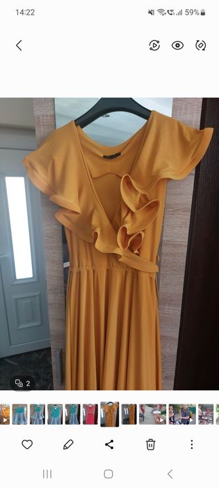 Vând rochițe în stare bună