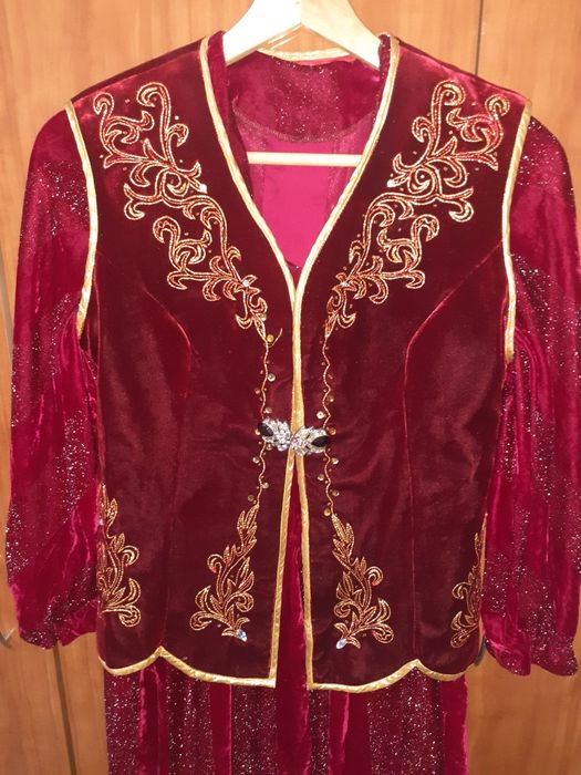 Әдемі қазақша киім