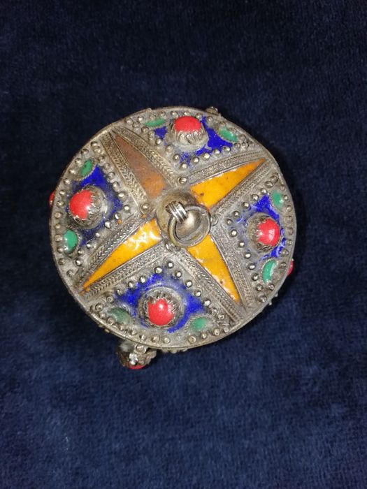 Гривна - кутийка