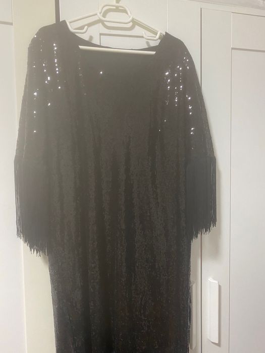 Rochie neagra cu paiete de seara