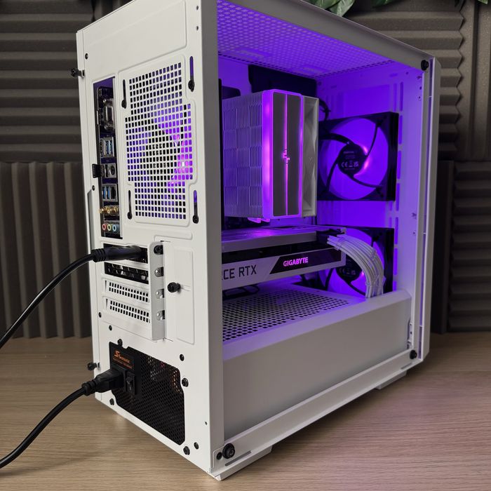 ЛИЗИНГ! Геймърски компютър Ryzen 5 5600 / RTX 3070 / 16GB RAM / 1TB