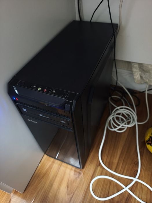 Компьютер рабочий