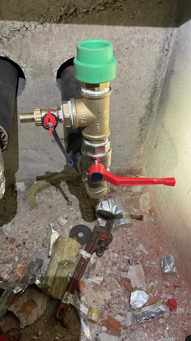 Urgente reparatii instalatii sanitare si termice