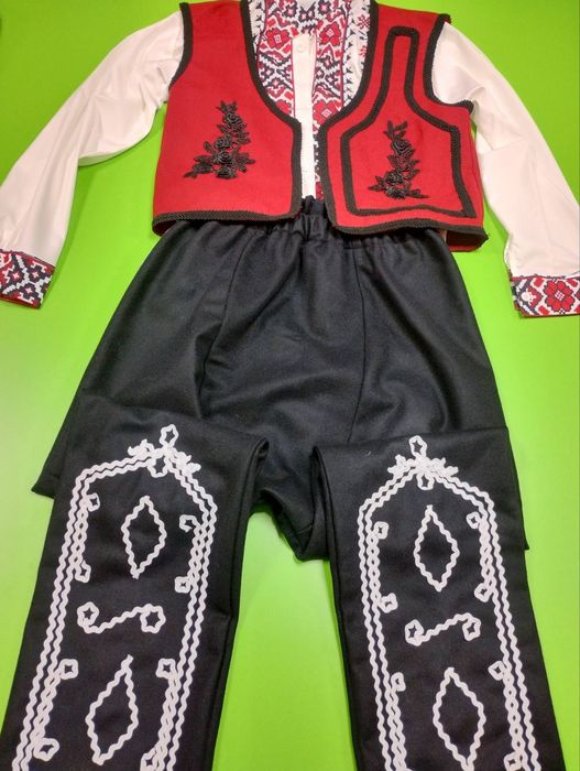 Изработка на Народни носии