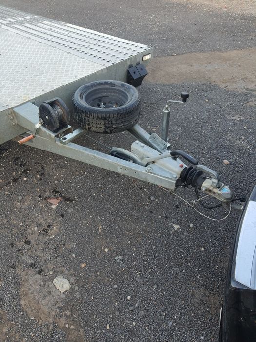 Platforma besttrailer niewiadow 2700 kg dreapta 4.7 m x 2.2 m