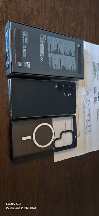 Vand / Schimb Samsung S 25 Ultra Black Titanium 256 Gb 12 Gb ca nou