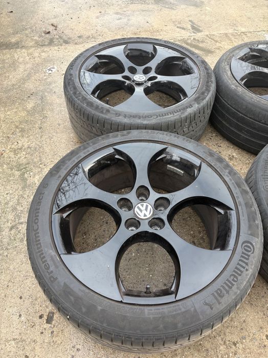 Vând jante GTI R18 5x112