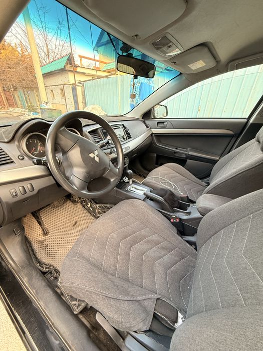 Продам машину срочно