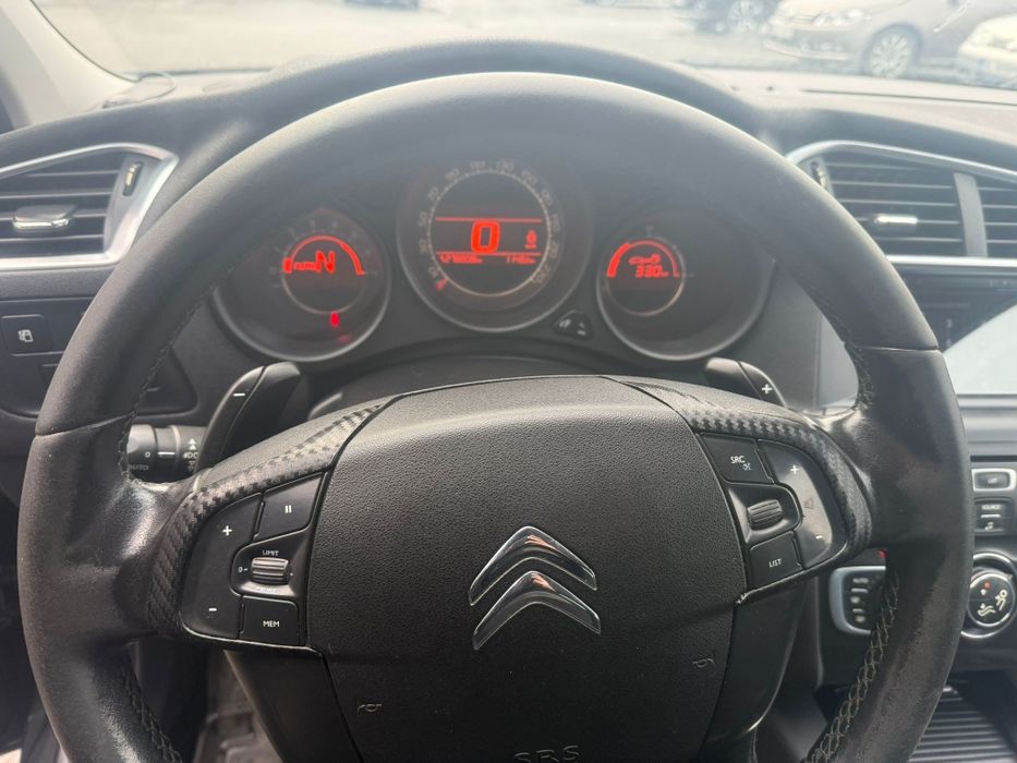 Vând citroen c4 an 2011