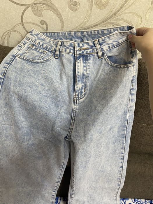НОВЫЕ джинсы размер L