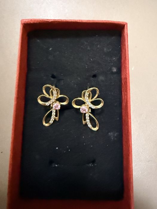 Золотые сережки 750 пробы