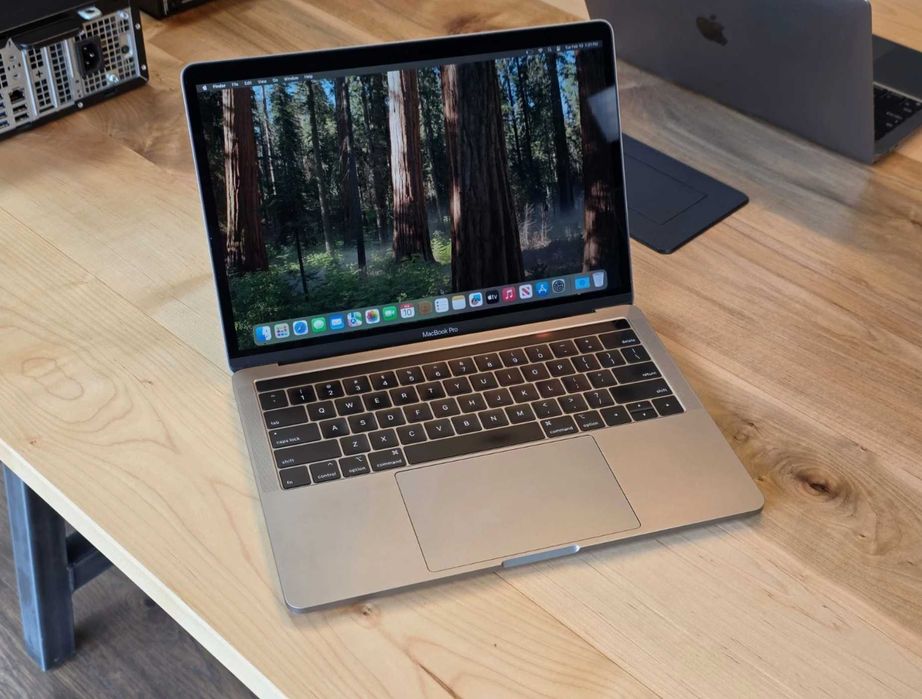 Macbook Pro Ideal Holatda| Sensorli Touchbar
