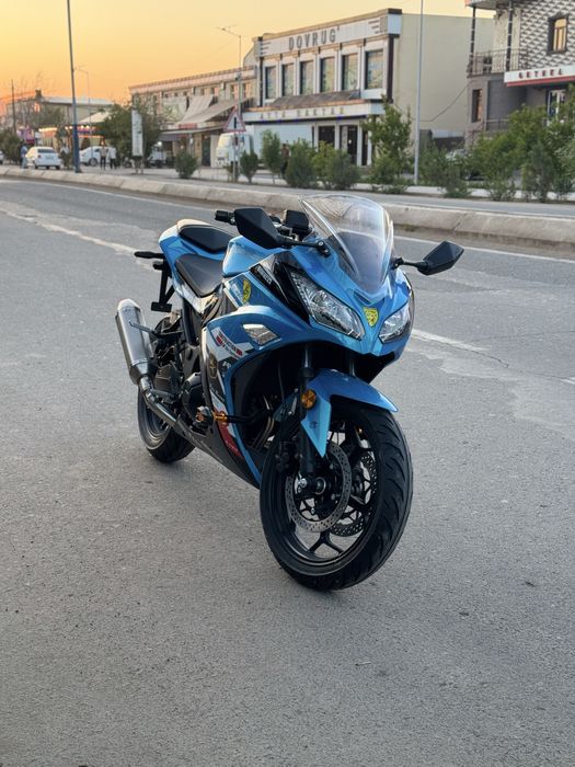 Moto 400 kub reprika kawasaki