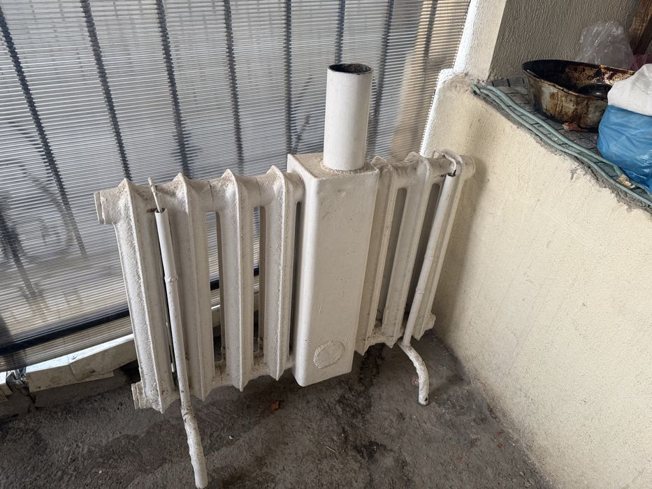 Тен. Чугунные батарея