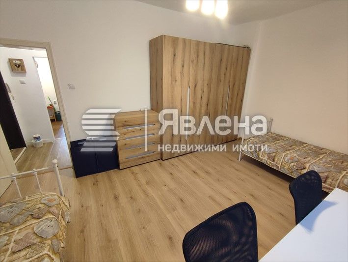 Дава се под наем Тристаен апартамент в Пловдив, Център - 85 кв.м за 500 € - Снимка #8