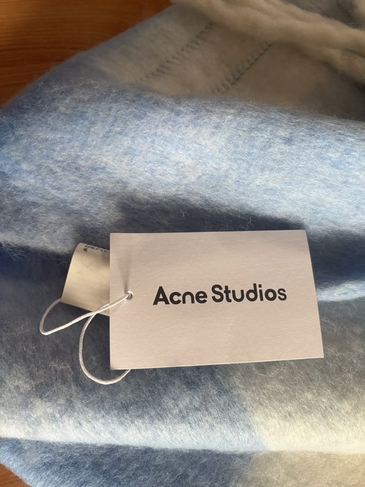 Fular Acne Studios