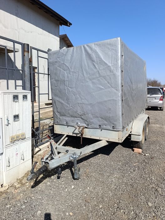 Remorca 2000 kg, util 1520 kg