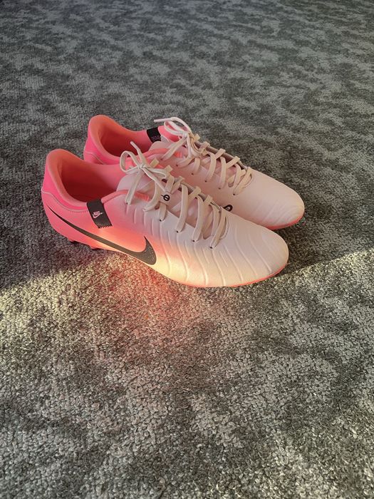 Vand ghete nike tiempo academy