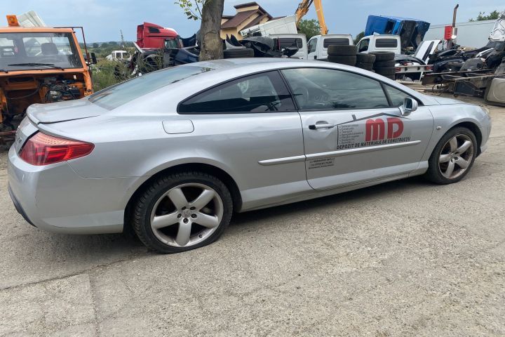 Dezmembrez Peugeot 407 1 [2004 - 2010] Coupe 2.7 HDi AT (205 hp) UHZ