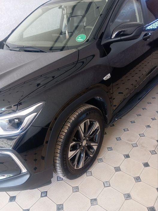 Tracker 2024 sotiladi