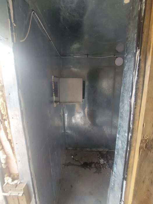 Будка Холодильник.220-380 волт